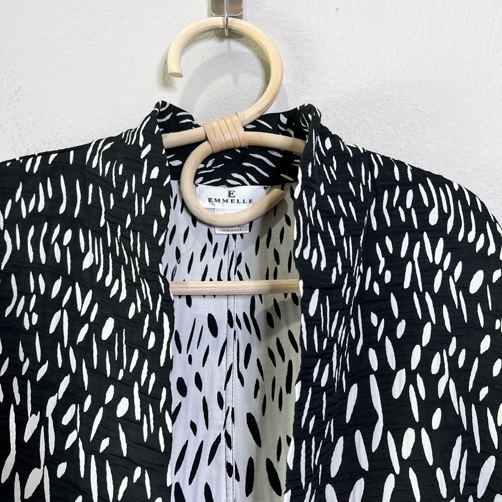 Open Front Kimono Coat Layer Black White Jacket Size Large Luxury EMMELLE NYC - Picture 8 of 15